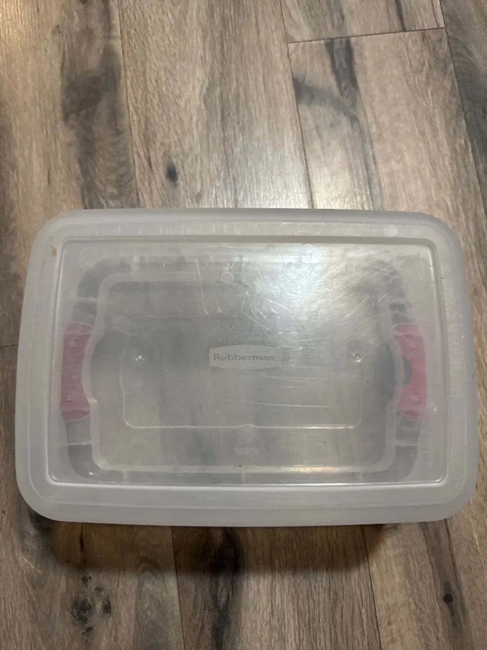 Rubbermaid this storage